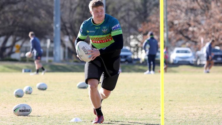 NRL: Canberra Raiders hooker Zac Woolford gives update on contract talks