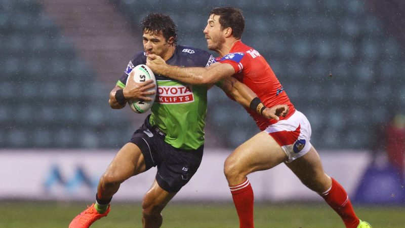 St George Illawarra Dragons dampen Canberra Raiders' NRL finals hopes