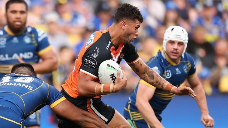 Tigers extend boom young gun’s Leichhardt stay — NRL Transfer Centre
