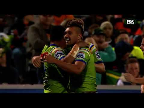 Video: 40 year Friday: Rapana's four tries against the Tigers