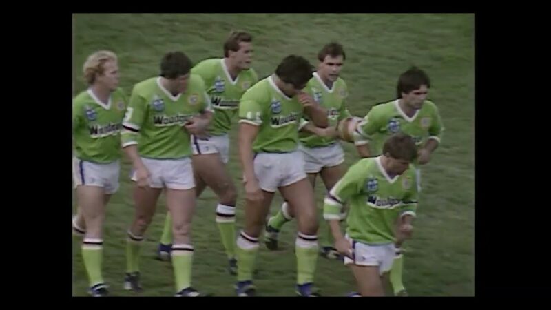 Video: 40 year Friday: Team effort results in Henjak try