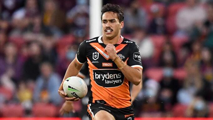 Daine Laurie ‘very confident’ as he chases new deal, says little-known rookie fullback is ‘carving it up’