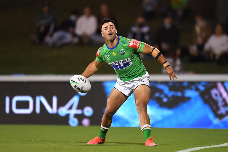 Harley Smith-Shields extends with Raiders for one year