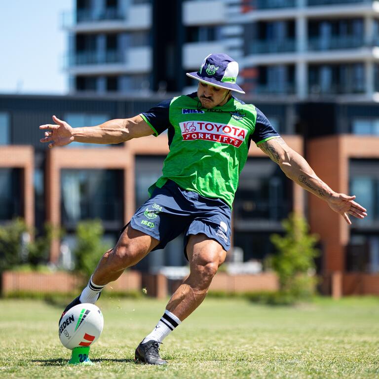 Kicking off week 14! Gallery :  #WeAreRaiders...