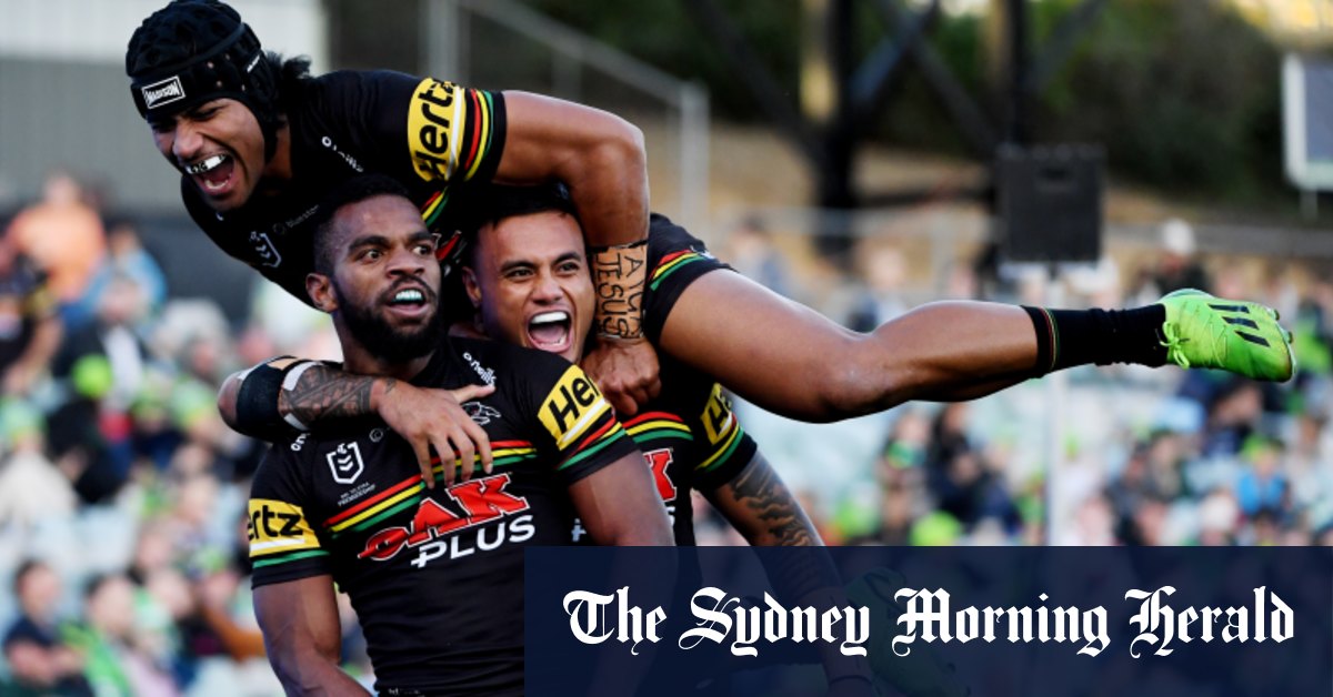 Panthers blow away Raiders in nine-try rout