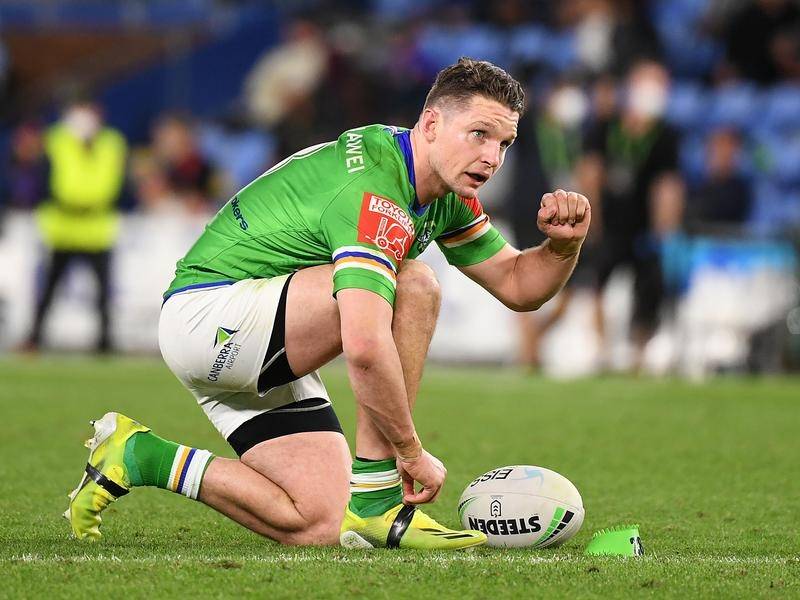 Canberra hope returning club legend Jarrod Croker can help kick their NRL season into gear. (Dave Hunt/AAP PHOTOS)