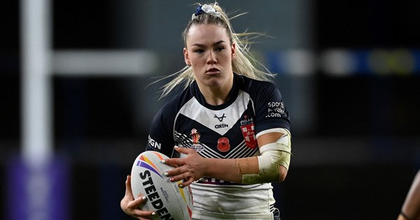 Dodd creates history with NRLW signing