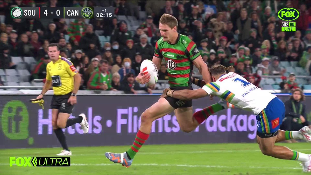 Cody Walker serving Jed Cartwright his first NRL try on an absolute platter with this ball...