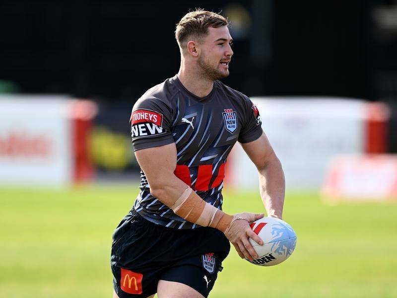 Hudson Young has always had the right approach to play Origin football, NSW coach Brad Fittler says. (Dan Himbrechts/AAP PHOTOS)