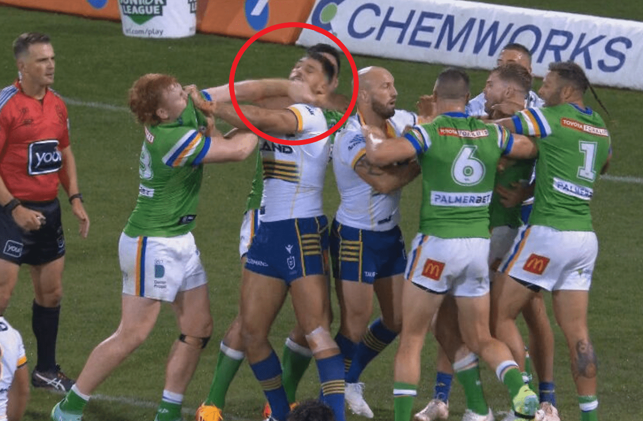 Corey Horsburgh sin binned for punching Ryan Matterson during Canberra Raiders clash with Parramatta Eels