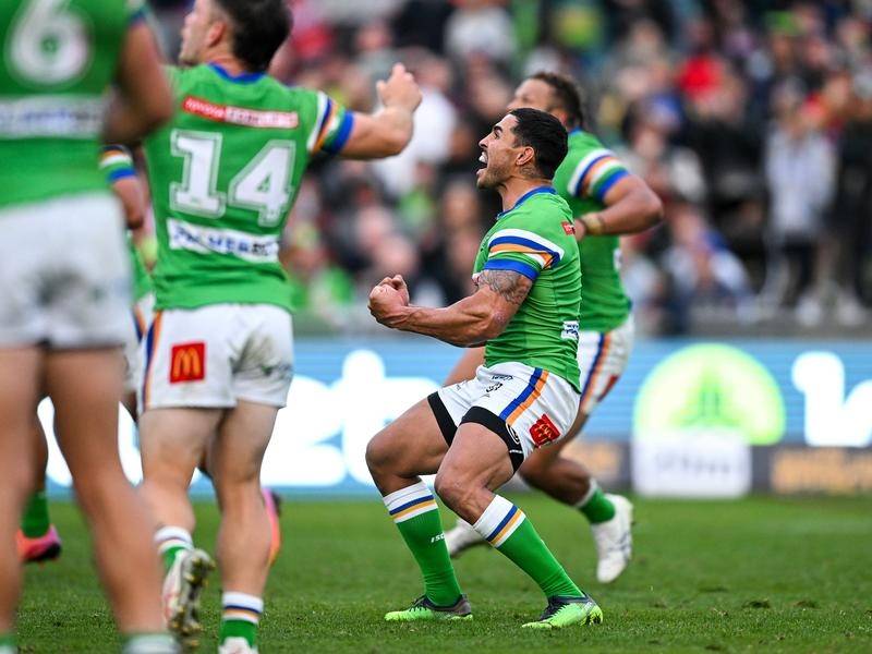 The NRL admits a referee's error was made in a lead-up play to Canberra's extra-time win. (Lukas Coch/AAP PHOTOS)