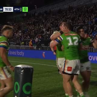 VIDEO | Elliott Whitehead's perfect timing at Raiders