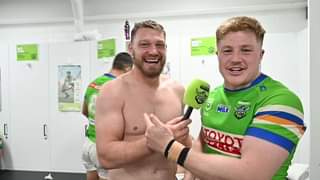 Roaming Elliott is back after our win over the Dragons!...