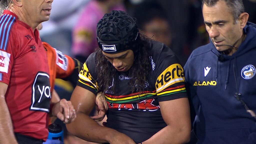 ’Hurts to watch’: Horror Panthers blow as Luai suffers ‘lightning bolt’ injury — Casualty Ward