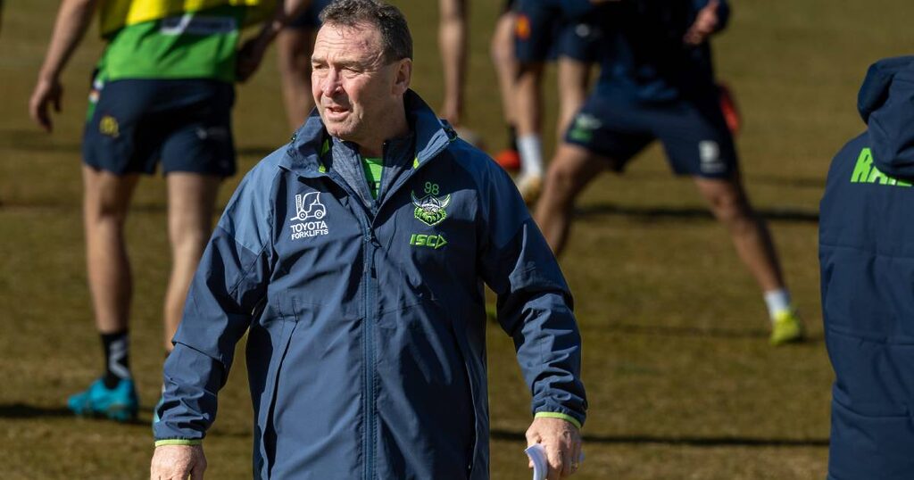 Canberra Raiders coach Ricky Stuart linked with NSW Blues as Brad Fittler quits