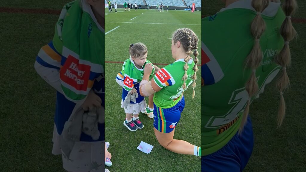 Sophie and Mia are friendship goals 🥹💚 #WeAreRaiders #NRLW