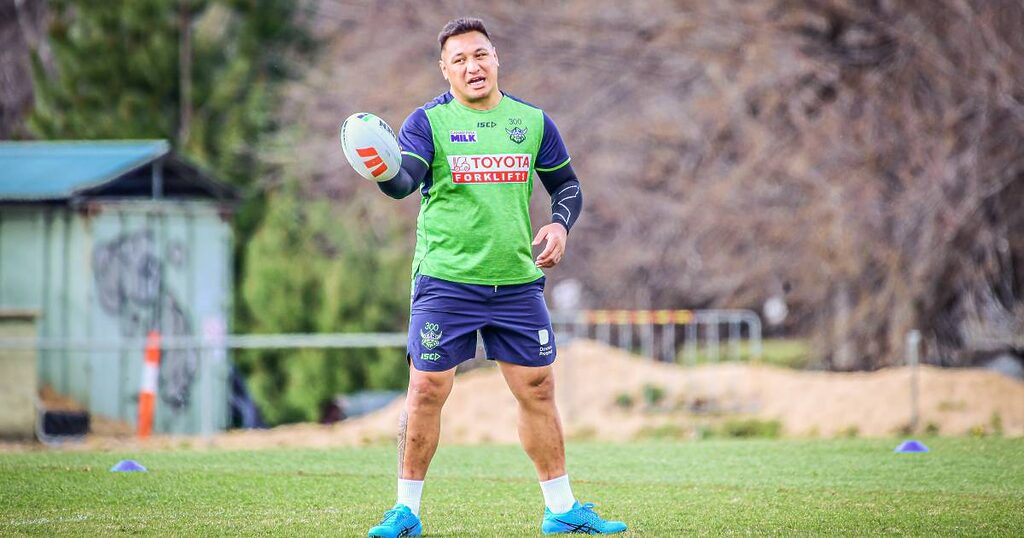 Canberra Raiders' Josh Papali'i's 2025 contract option activation requirements.