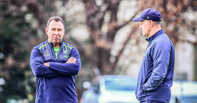 Michael Maguire set to meet over Canberra Raiders future