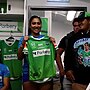 02:38 
 NRLW News  Felice Quinlan jersey presentation 
 40 mins ago