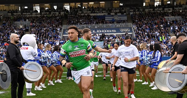 Papalii to be presented traditional 300-game match ball