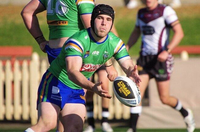 Hooker leaves Canberra Raiders in latest roster shuffle