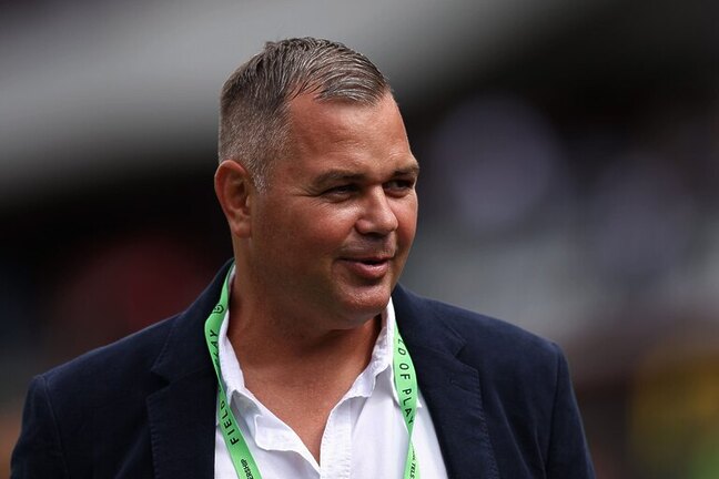 Eagle-eyed fans await Seibold's fate with bated breath