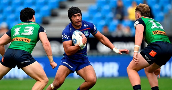 New Zealand Warriors stumble against Canberra in season opener