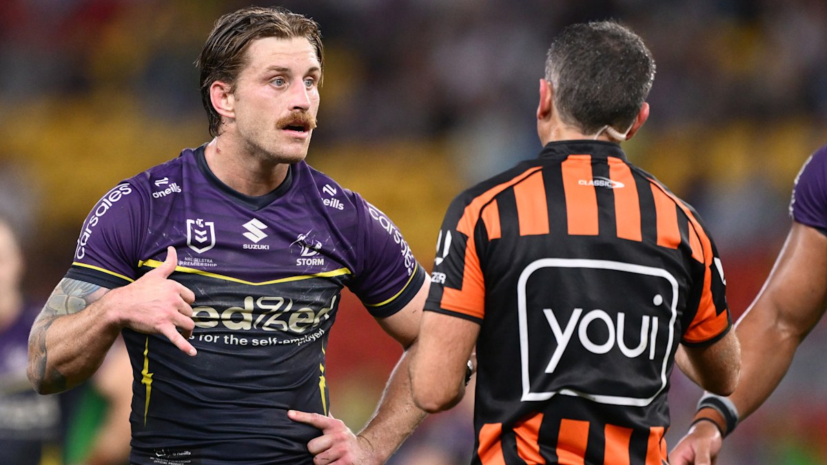 'He definitely did﻿': Gould and Gallen clash as pointed question asked of NRL referees