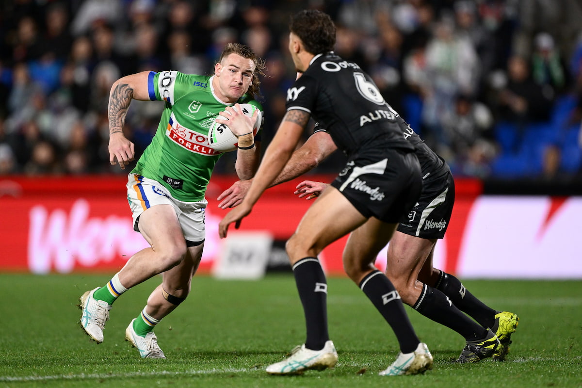Raiders re-sign young forward until 2028