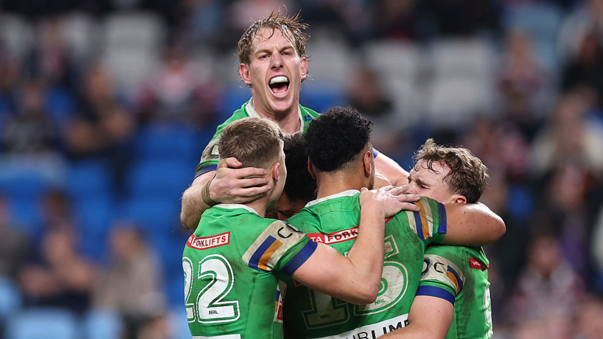 Raiders survive contentious offside call to unveil epic comeback victory against the Roosters