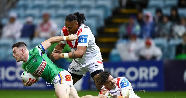 Raiders fall to the Dragons in Wollongong