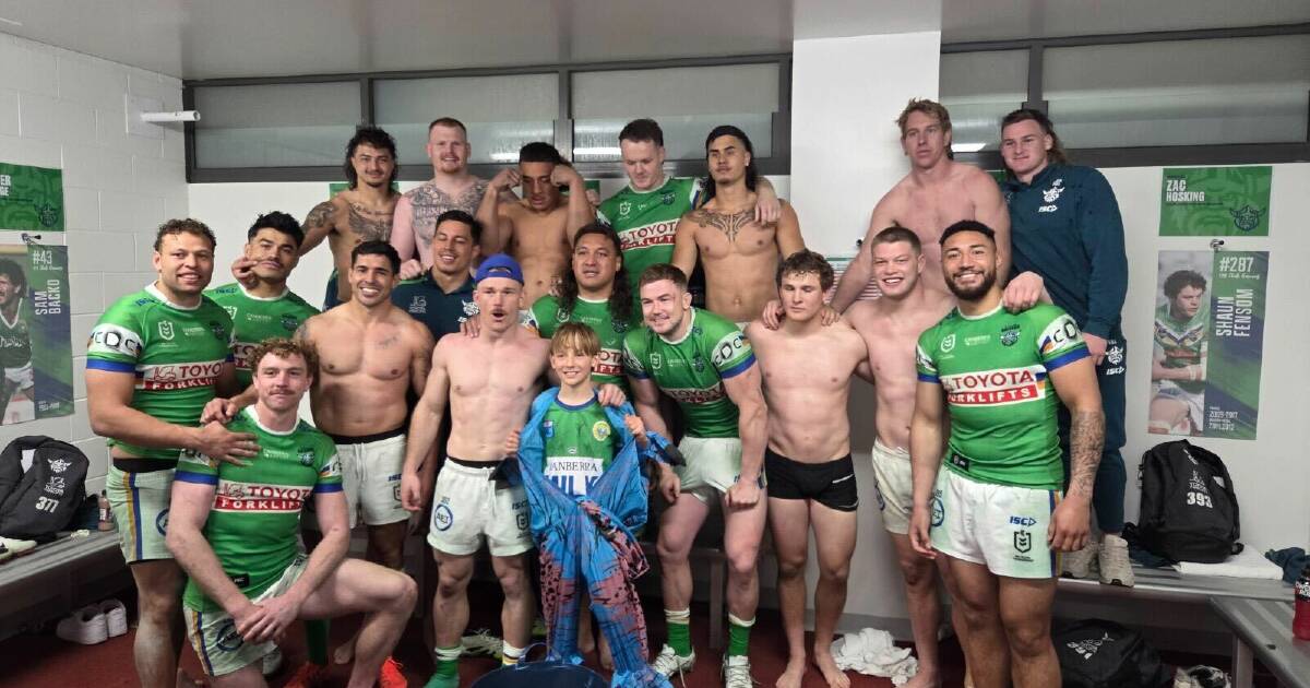 Reuben Jones in the shed with the Raiders after the Miracle of Mudgee. Picture supplied