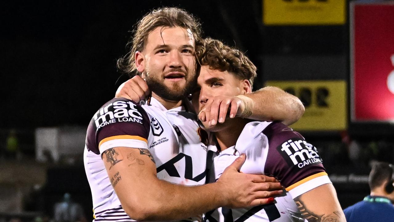 Broncos stars Ben Hunt, Reece Walsh erase finals demons in legendary 29-28 win over Canberra