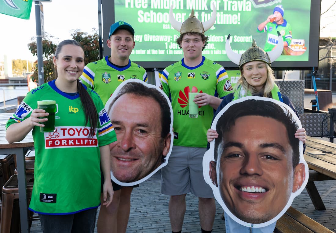 Canberra Goes Green Supporting Raiders' Finals Quest