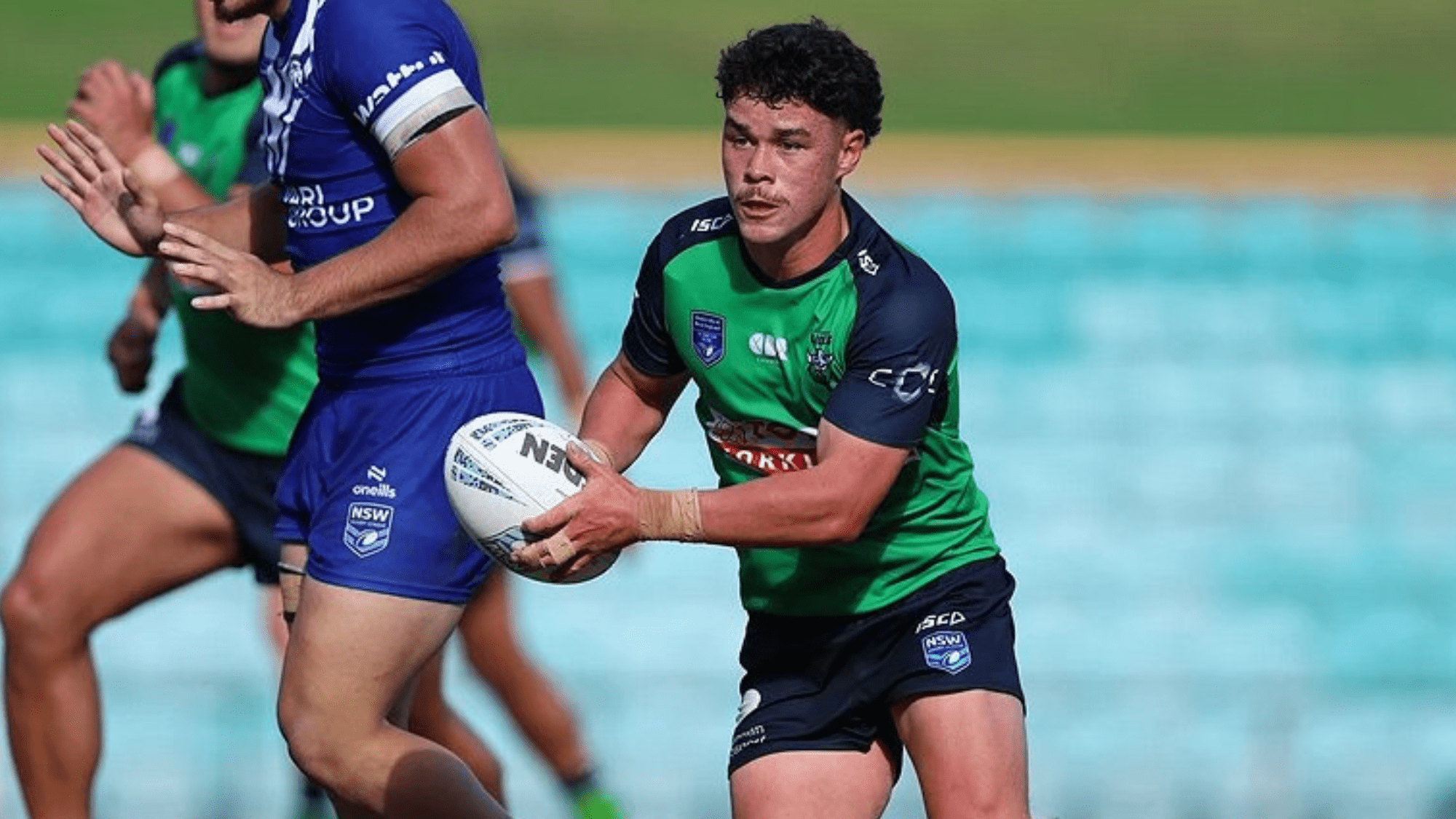 Canberra Raiders hand promising hooker maiden Top 30 deal