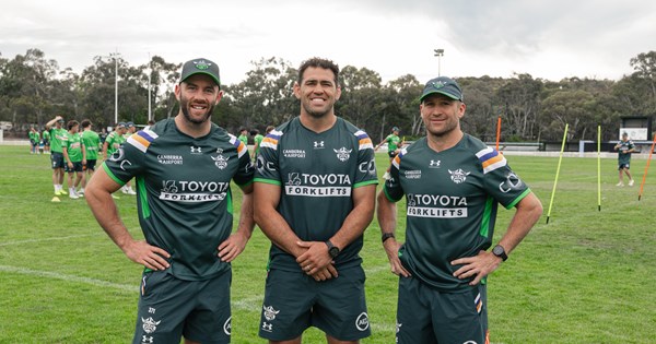 Finucane, Frawley, Giteau to help guide Raiders' youngsters