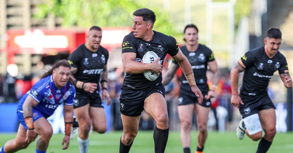 Tapine, Hufanga, McLean, Lauitiiti win NZRL awards