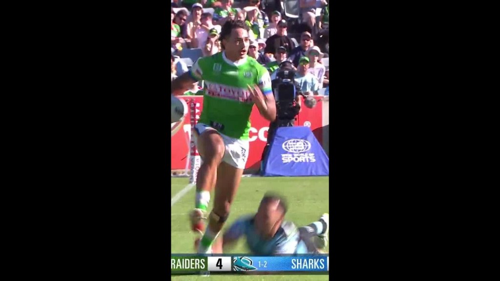 The Raiders strike from NOWHERE! 💥