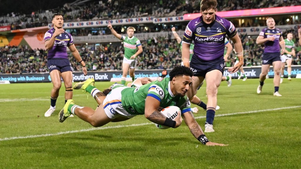 Simi Sasagi stars as Canberra Raiders win 26-22 over Melbourne Storm