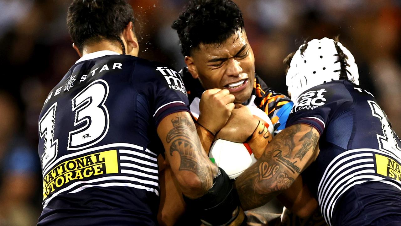 ‘We go off early on young blokes’: Benji Marshall perfect man to help rising star Heamasi Makasini