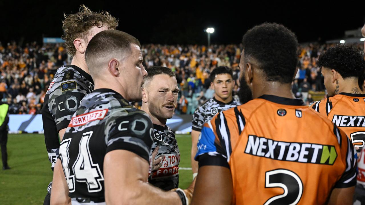 The sledge that started Tom Starling-Sunia Turuva altercation after Wests Tigers v Raiders clash