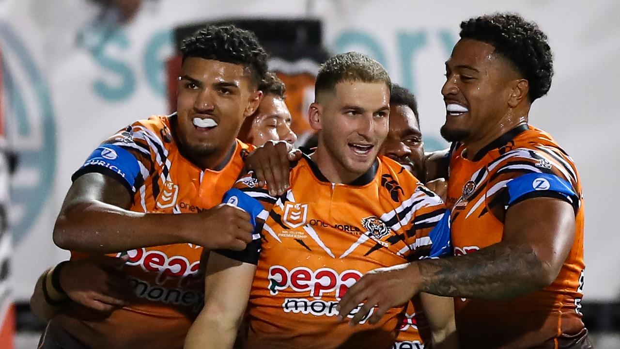 Blues legend calls on Laurie Daley to select Tigers star Adam Doueihi for State of Origin