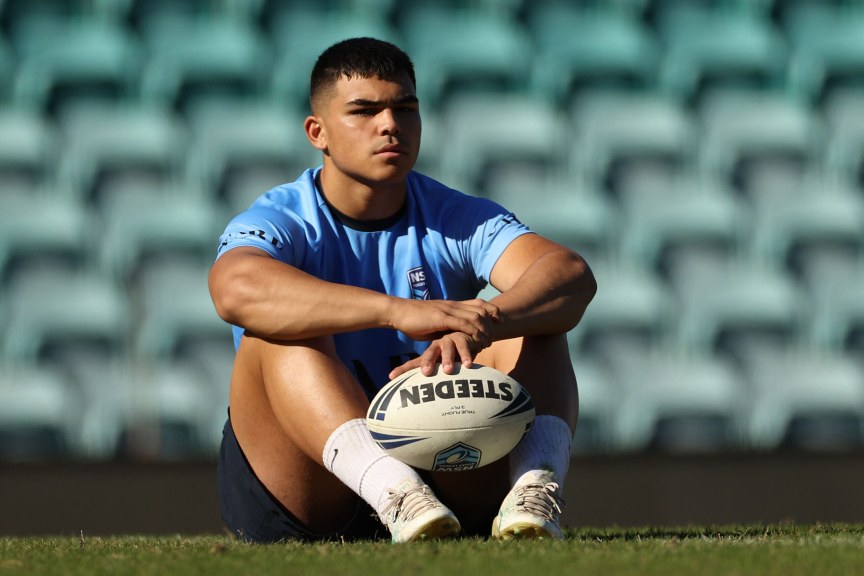 Dragons veteran suffers fractured leg, opening door for star rookie