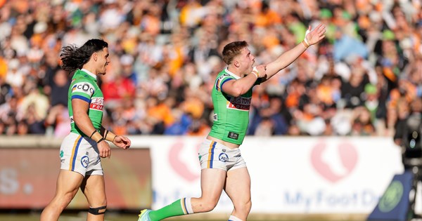 The Raiders secure their fourth consecutive win in a dominant victory over the Tigers