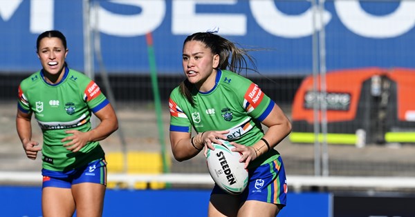 Three straight as Raiders smash Bulldogs