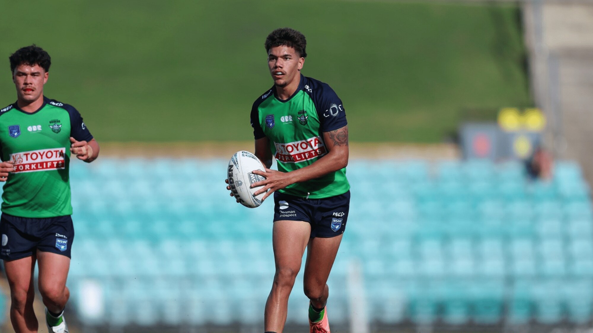 Compared to Reece Walsh: Bulldogs poach rising Raiders star
