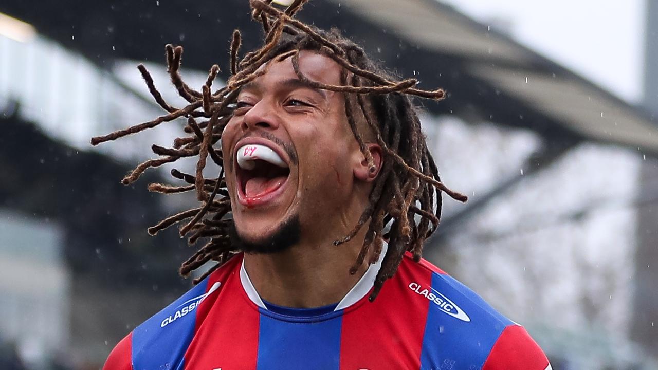 Dominic Young double all-but ends Canberra Raiders’ top eight hopes in controversial game