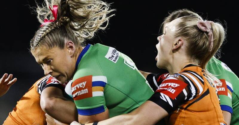 Sheridan Gallagher wants to beat the Sydney Roosters so Simaima Taufa can play in the grand final. Photo: Mark Evans/AAP PHOTOS